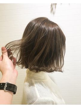 池袋の美容室・美容院_BANK'S　HAIR 【バンクスヘアー】のブラウンベージュカラーの女性